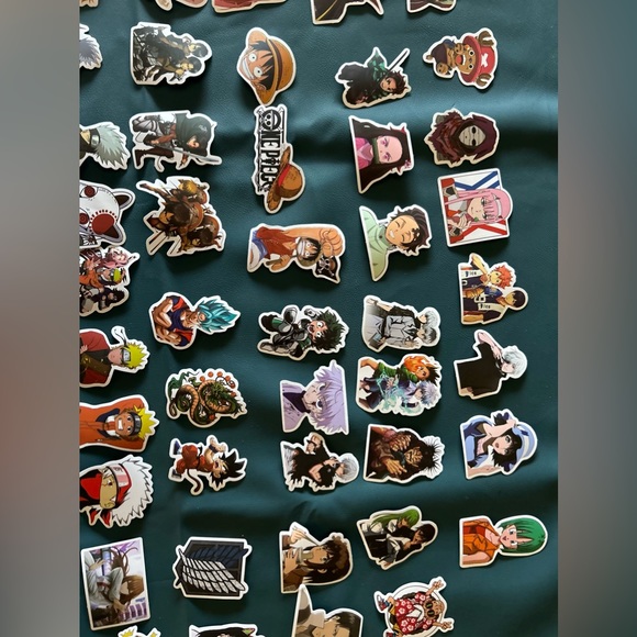 Stickers ,beanies , socks , pins - Picture 4 of 5